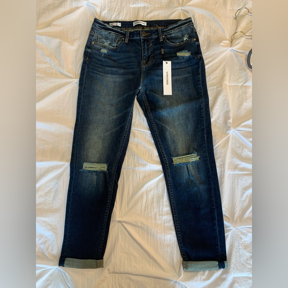Dark wash Vigoss jeans - super cute!